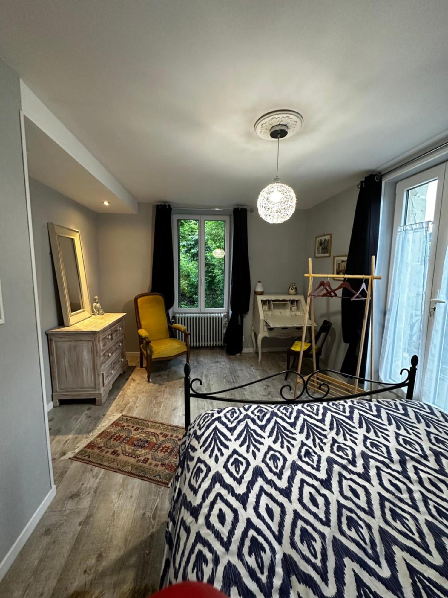 Villa Du Beau Port Cenon-sur-Vienne Extérieur photo